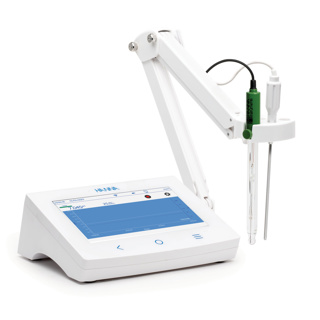 Medidor avanzado de mesa para pH/ORP/temperatura, sin electrodo ni adaptador de corriente. HANNA